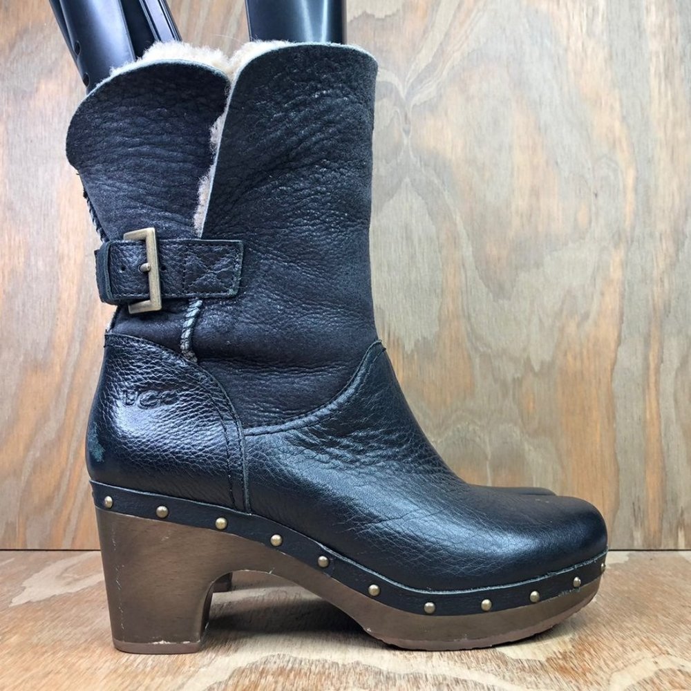 UGG Australia Women's Black Leather Shearling Fold Over Amoret Boots